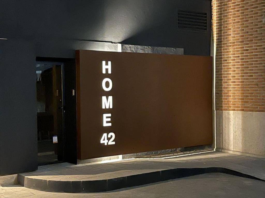 Home42 Μαδρίτη Εξωτερικό φωτογραφία